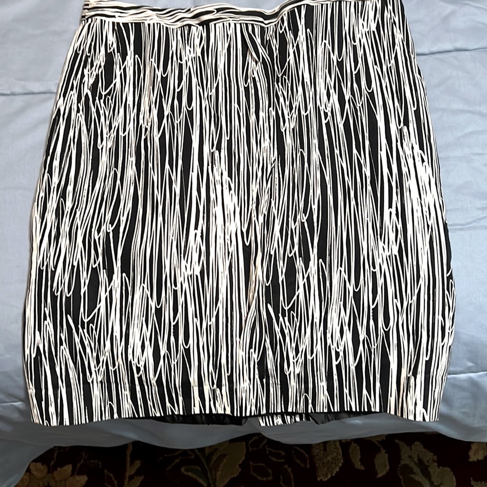 Love❣️ Love❣️ Love this skirt.